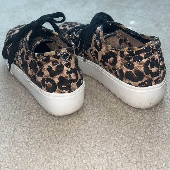 Steve Madden platform sneakers - Picture 2 of 3